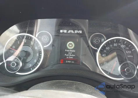 2022 Ram 1500 Big Horn 4X4 6'4 Box from USA, damaged, VIN 1C6SRFMT9NN131094